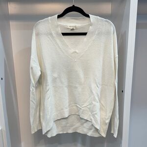 Treasure & Bond Cream V-Neck Sweater